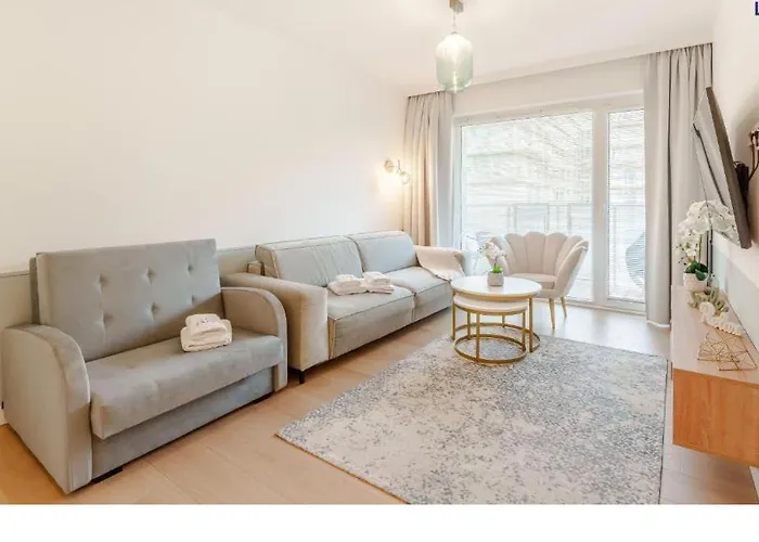 Polanki Aqua Z Bezplatnym Basenem, Bawialnia, Parkingiem I Fitness * Kołobrzeg