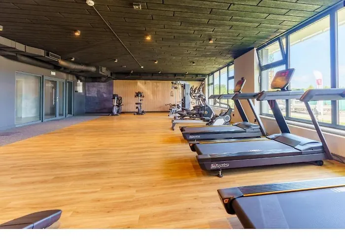 Polanki Aqua Z Bezplatnym Basenem, Bawialnia, Parkingiem I Fitness Lägenhet *