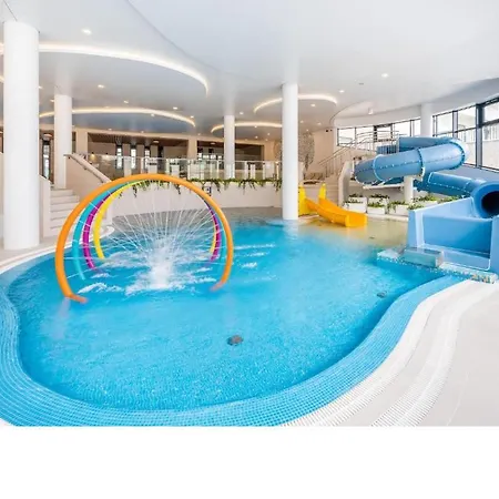 Polanki Aqua Z Bezplatnym Basenem, Bawialnia, Parkingiem I Fitness Appartamento Kołobrzeg