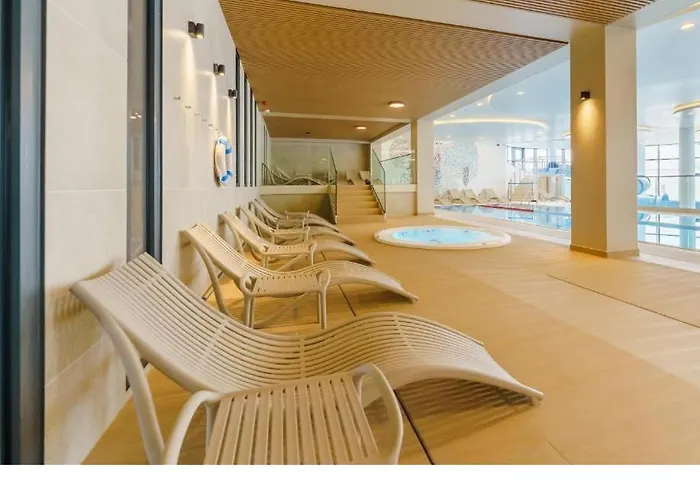 Polanki Aqua Z Bezplatnym Basenem, Bawialnia, Parkingiem I Fitness *